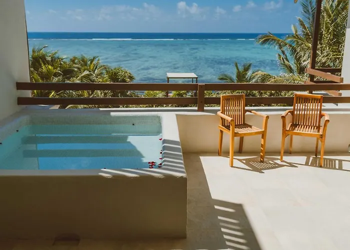 Jashita Hotel (Adults Only) 5*