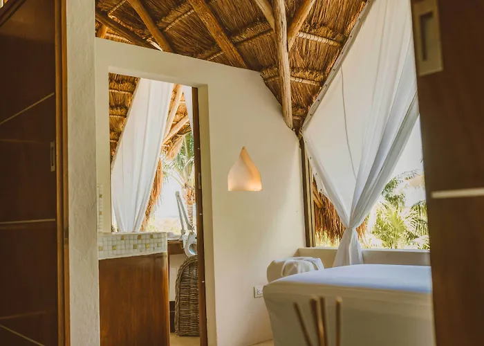 Hotel Jashita Hotel (Adults Only) 5*